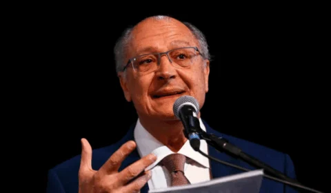 ‘Boa química entre presidentes vai ajudar a buscarmos solução tarifaço’, diz Alckmin