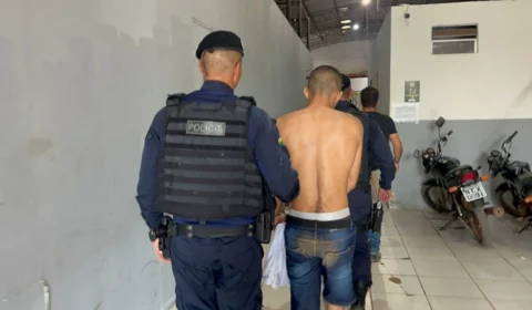 VÍDEO: Forças de segurança desarticulam ponto de tráfico no bairro Marcos Freire e prendem suspeitos