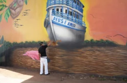 Viaduto do Trevo do Roque recebe mural com cores da Amazônia
