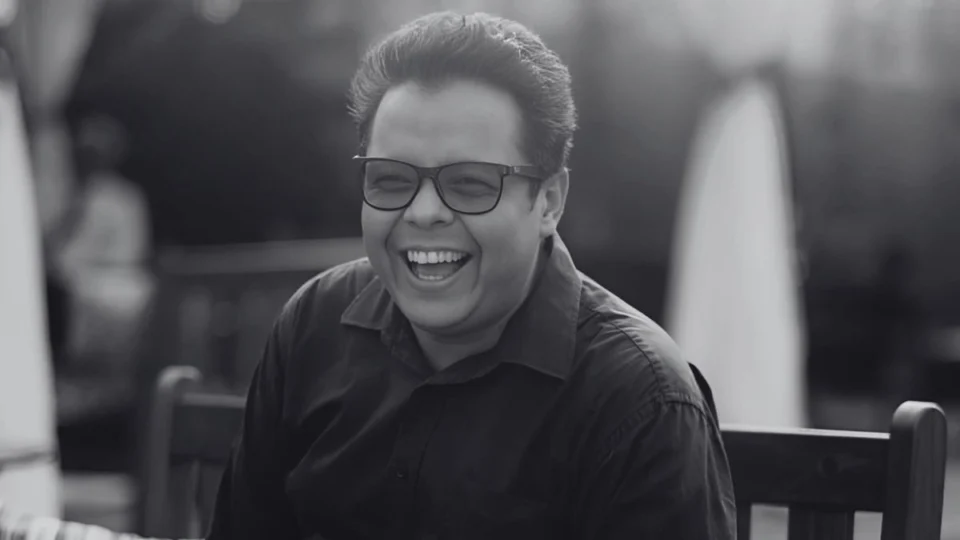 Morre aos 39 anos o cantor Elias Moreira, ex-The Voice Brasil