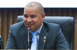 Vereador propõe licença para cuidado com saúde mental e novas medidas para servidores municipais; confira