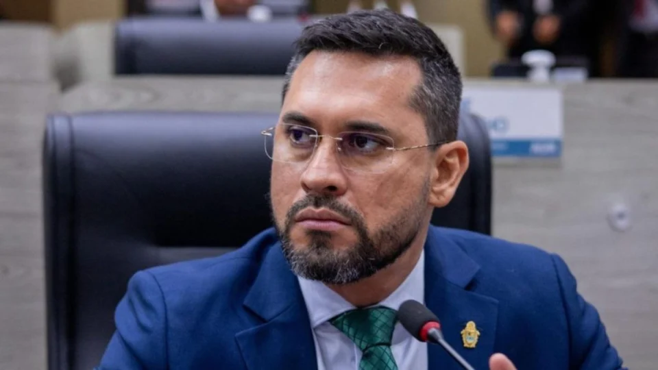 Presidente da Comissão de Defesa do Consumidor aponta cobranças abusivas como um problema em Manaus