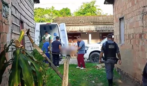 VÍDEO: homem é assassinado a facadas pelo próprio irmão no Amazonas