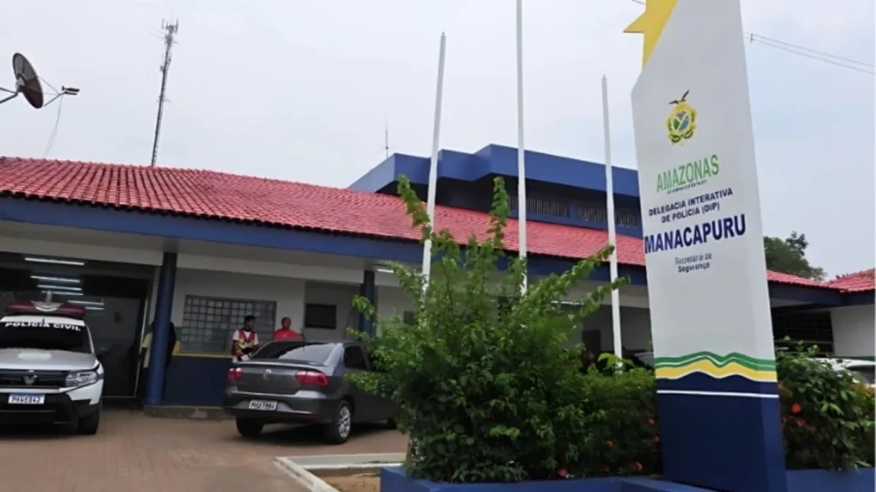 Idoso é morto e filho baleado em assalto dentro de casa no Amazonas