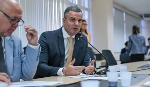 Rodrigo de Sá prioriza mandato na Câmara e mantém cautela sobre eleições de 2026