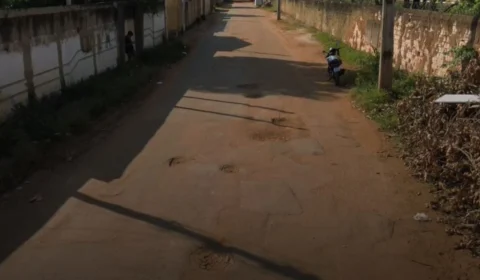 Rua do bairro Jardim Tropical vira retrato da precariedade em Boa Vista