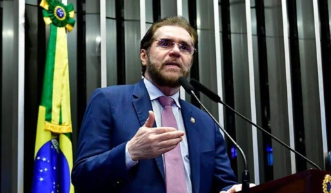 Senador do Amazonas comenta fala polêmica sobre Zona Franca: ‘Vocês não viram o que eu disse’