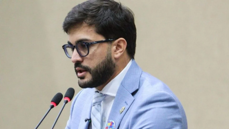 ‘Um pouco atrasado, mas muito se tem feito’, diz vereador de Manaus sobre mobilidade urbana