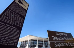 ‘Uberização’ em xeque: STF começa a discutir relação de trabalho entre apps e entregadores