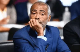 Mansão, carros e lancha: bens de Romário vão a leilão no para quitar dívida de 20 anos