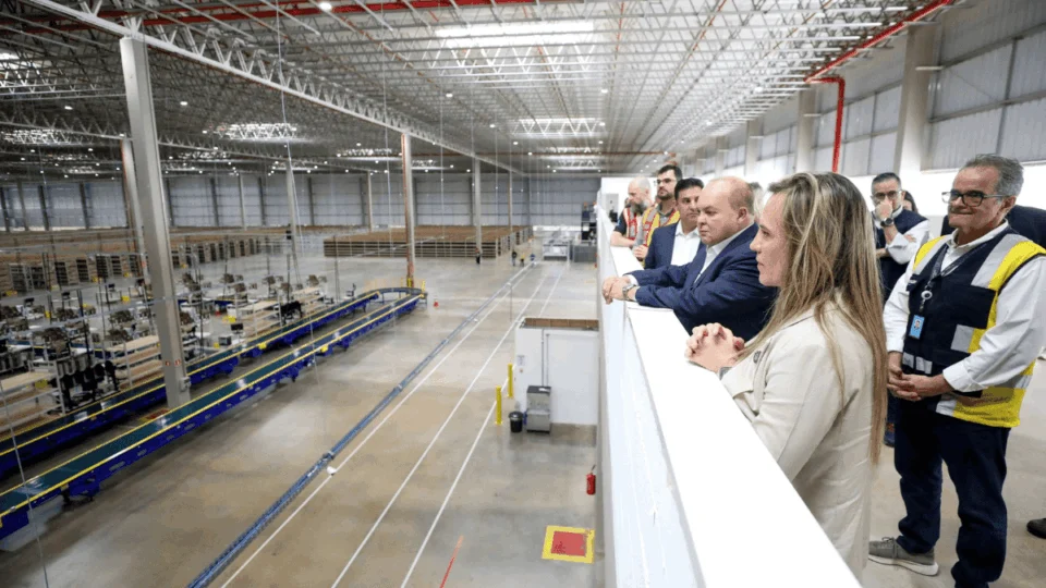 Com investimento de R$ 460 milhões, Amazon amplia operações no Distrito Federal