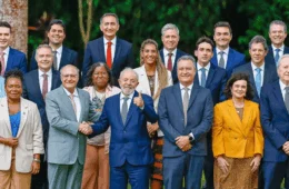 Lula garante liberdade para ministros concorrerem às próximas eleições: ‘não vou impedir surgimento de novas lideranças’