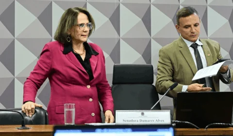 Senadora Damares Alves participa de evento no Acre sobre fé e política