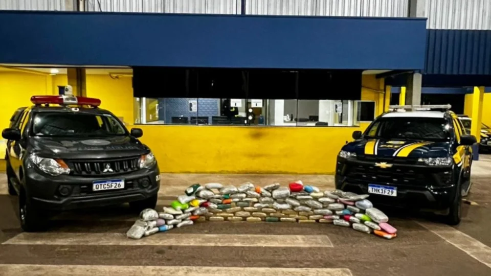 VÍDEO: PRF apreende mais de 68 quilos de skunk na BR-364 em Pimenta Bueno (RO)