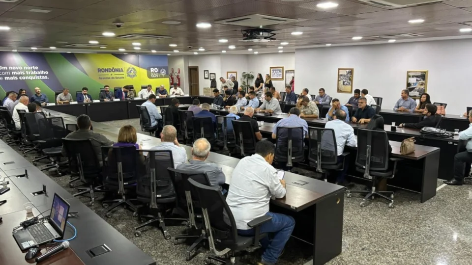 VÍDEO: Transação tributária prevê repasse de 25% do ICMS recuperado às prefeituras