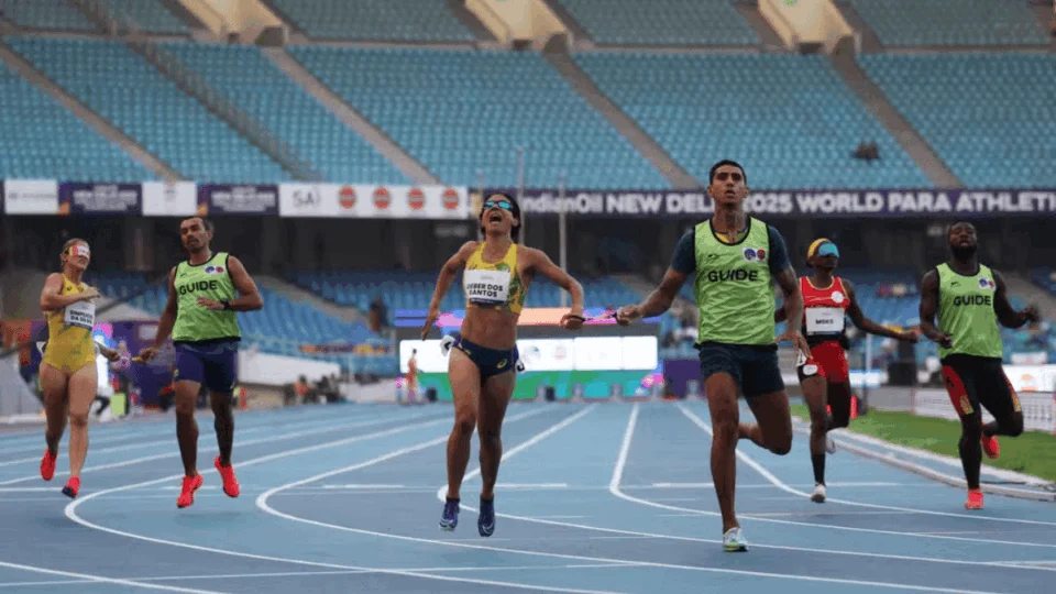Jerusa Geber conquista ouro e se torna maior medalhista do Brasil em Mundiais Paralímpicos