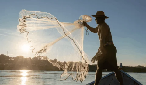 Ministério da Pesca suspende mais de 400 licenças de pescadores no Acre