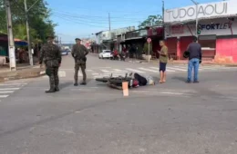 VÍDEO:  Gestante em motocicleta bate contra traseira de carro e fica ferida em Porto Velho
