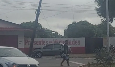 Motorista embriagada bate em poste e deixa bairros de Boa Vista sem energia