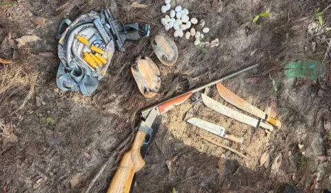 Operação em embarcação no Baixo Rio Branco resultou na apreensão de armas e munições