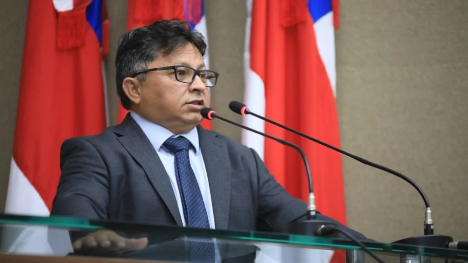 BR-309 e Manaus Moderna: Sinésio Campos aponta prioridades para o Amazonas