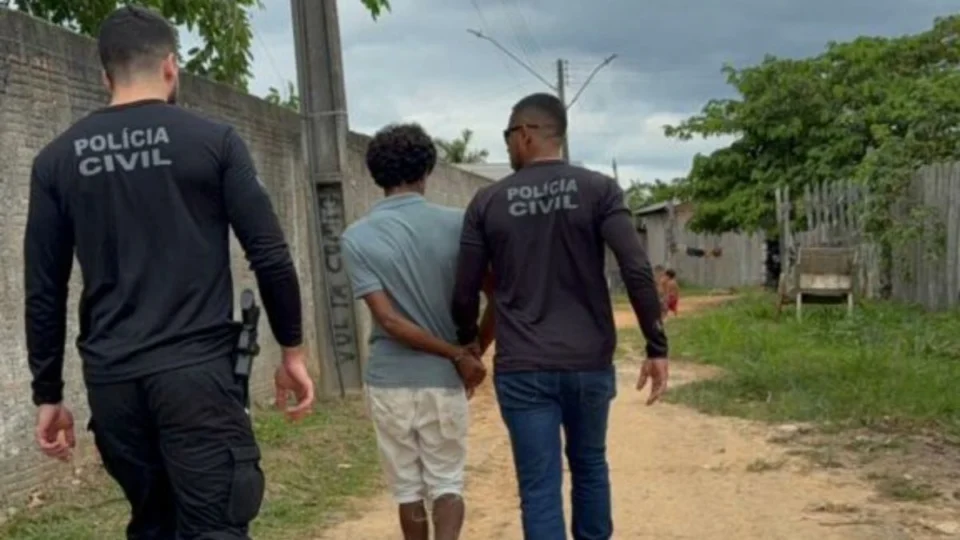 Jovem tenta matar casal enquanto dormiam a golpes de marreta no Amazonas; homem está em estado grave