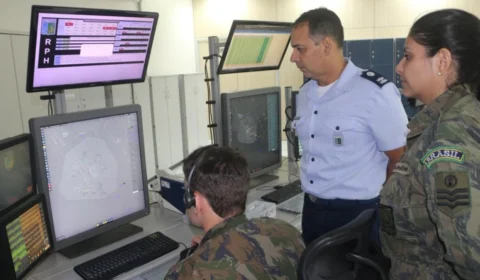 Força Aérea lança projeto que corta combustível e CO² em voos da Amazônia; entenda impacto