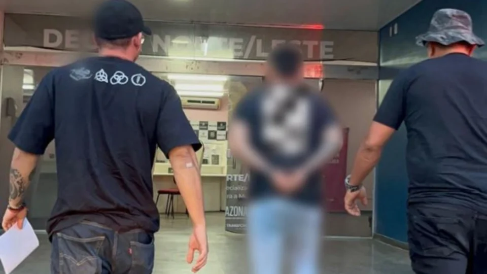 Homem é preso em Manaus por descumprir medida protetiva e difamar ex nas redes sociais