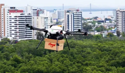 iFood realiza entregas de pedidos por drone no Brasil; saiba onde