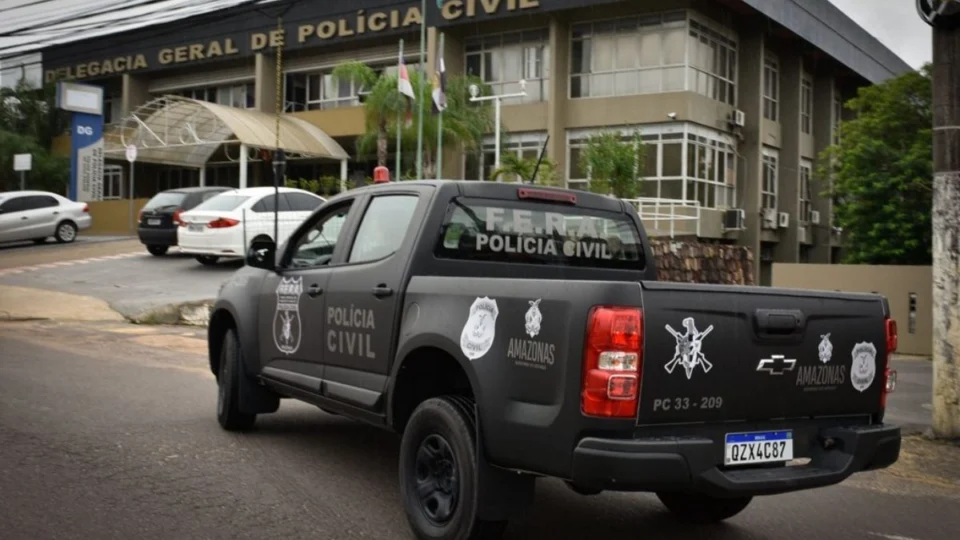 Casal suspeito de esquartejar vizinho e matar locadora em Porto Velho é preso em Manaus