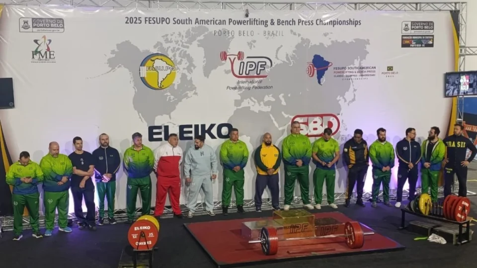 Representante de Roraima Juan Adrián conquista ouro no Sul-Americano de Powerlifting