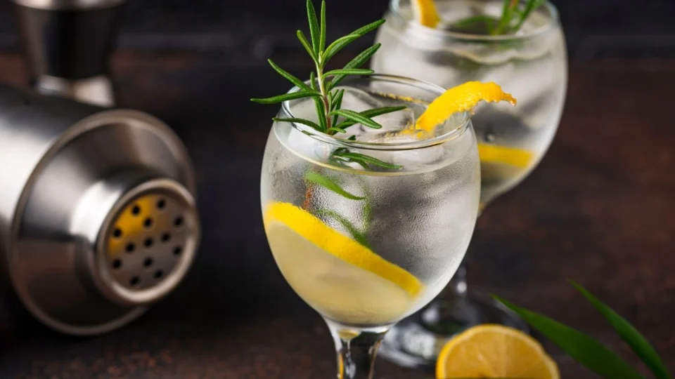 Metanol: saiba quais bebidas estão adulteradas e colocam sua saúde em risco