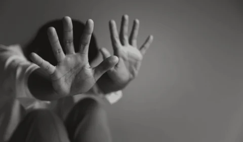 Mulher é resgatada após ser torturada em Manaus; polícia investiga envolvimento de facção