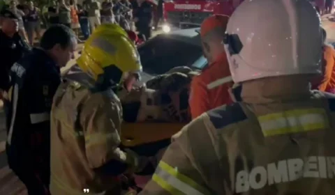 VÍDEO: Motorista fica presa às ferragens após acidente na zona Leste de Porto Velho