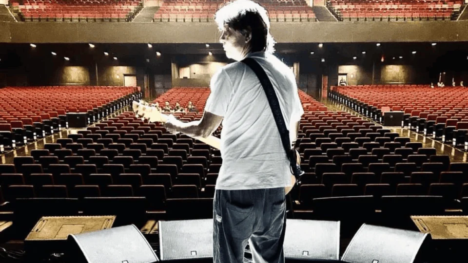 Morre em Belo Horizonte o cantor e compositor Lô Borges, aos 73 anos