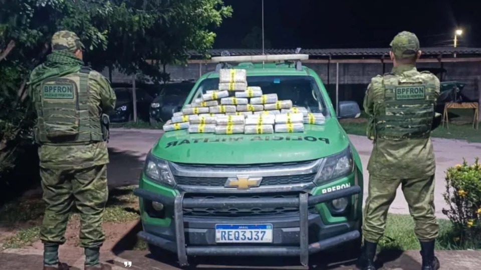 VÍDEO: Ação integrada da PM resulta em apreensão de 60 quilos de drogas em Guajará-Mirim (RO)