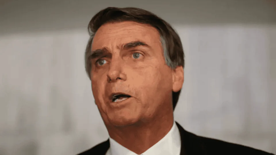 STF mantém condenação, e defesa de Bolsonaro prepara novo recurso