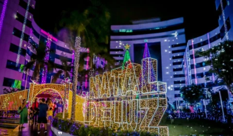 VÍDEO: Natal de Luz 2025 encanta visitantes com decoração e atrações culturais em Porto Velho