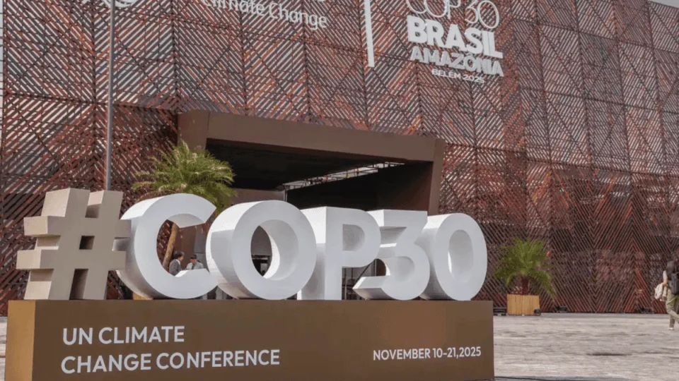 COP30: PF encontra foragidos e Lula celebra desafio de sediar evento na Amazônia