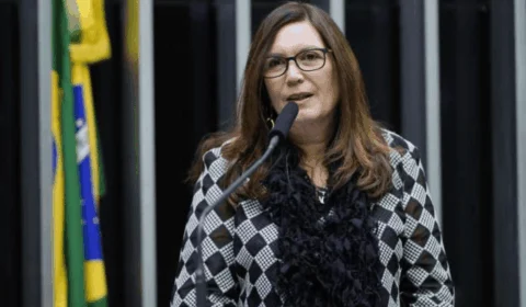 Aliada de Bolsonaro, Bia Kicis anuncia pré-candidatura ao Senado em 2026