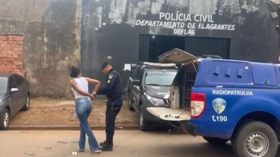 VÍDEO: Mulher é detida por agredir mãe de 52 anos na zona Sul de Porto Velho