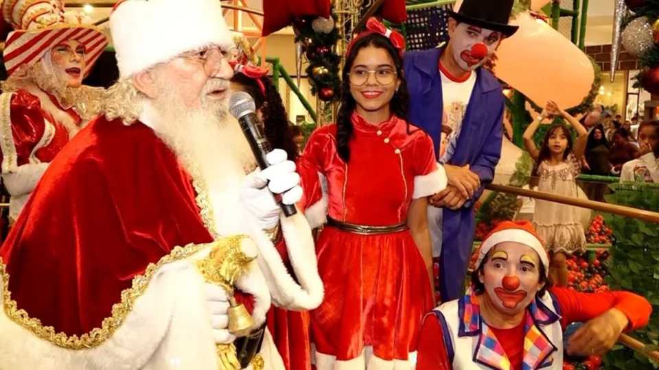 VÍDEO: Chegada do Papai Noel marca início das celebrações natalinas no Porto Velho Shopping