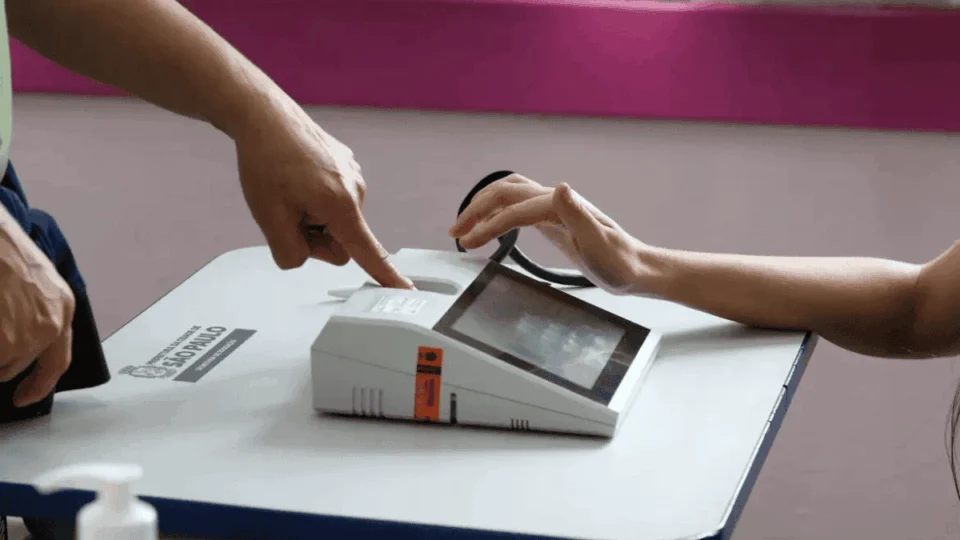 Governo amplia prazo e garante transição até 2028 para o cadastro biométrico