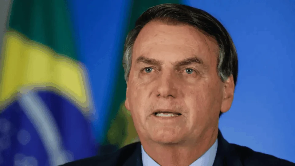 Jair Bolsonaro é preso pela PF
