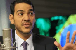 Jorge Messias faz aceno a Alcolumbre, que apoiava Pacheco, ao iniciar campanha por vaga no STF