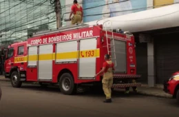 VÍDEO: Incêndio em depósito causa evacuação de hotel no Centro de Porto Velho