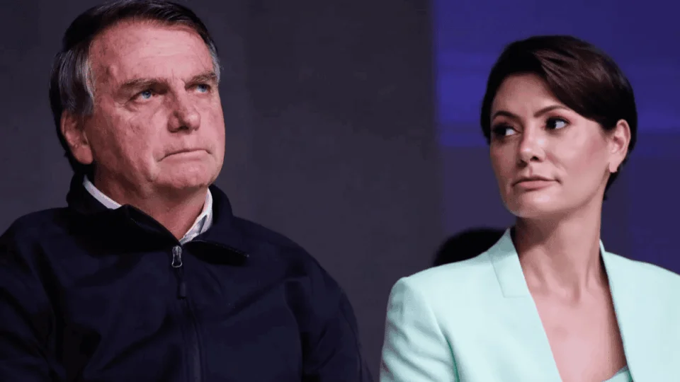 Moraes autoriza nova visita de Michelle a Bolsonaro na prisão nesta quinta (27)