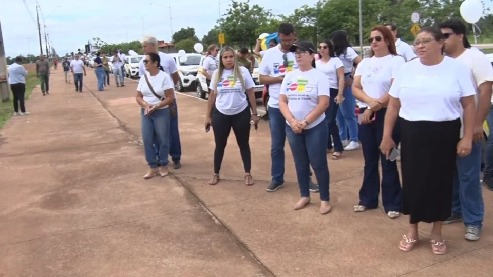 VÍDEO: Autoescolas realizam protesto no Espaço Alternativo contra mudanças na formação de motoristas em Porto Velho