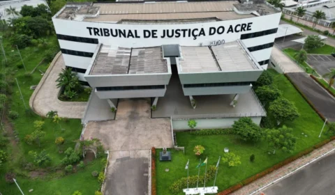 Acre realiza primeira eleição popular para juízes de paz; mais de 300 urnas serão usadas em todo o estado