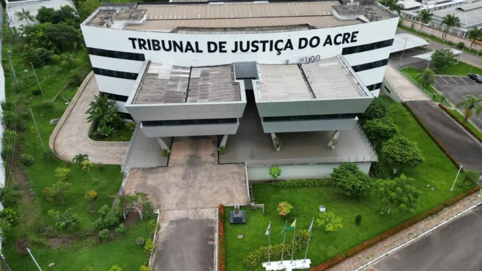 Acre realiza primeira eleição popular para juízes de paz; mais de 300 urnas serão usadas em todo o estado